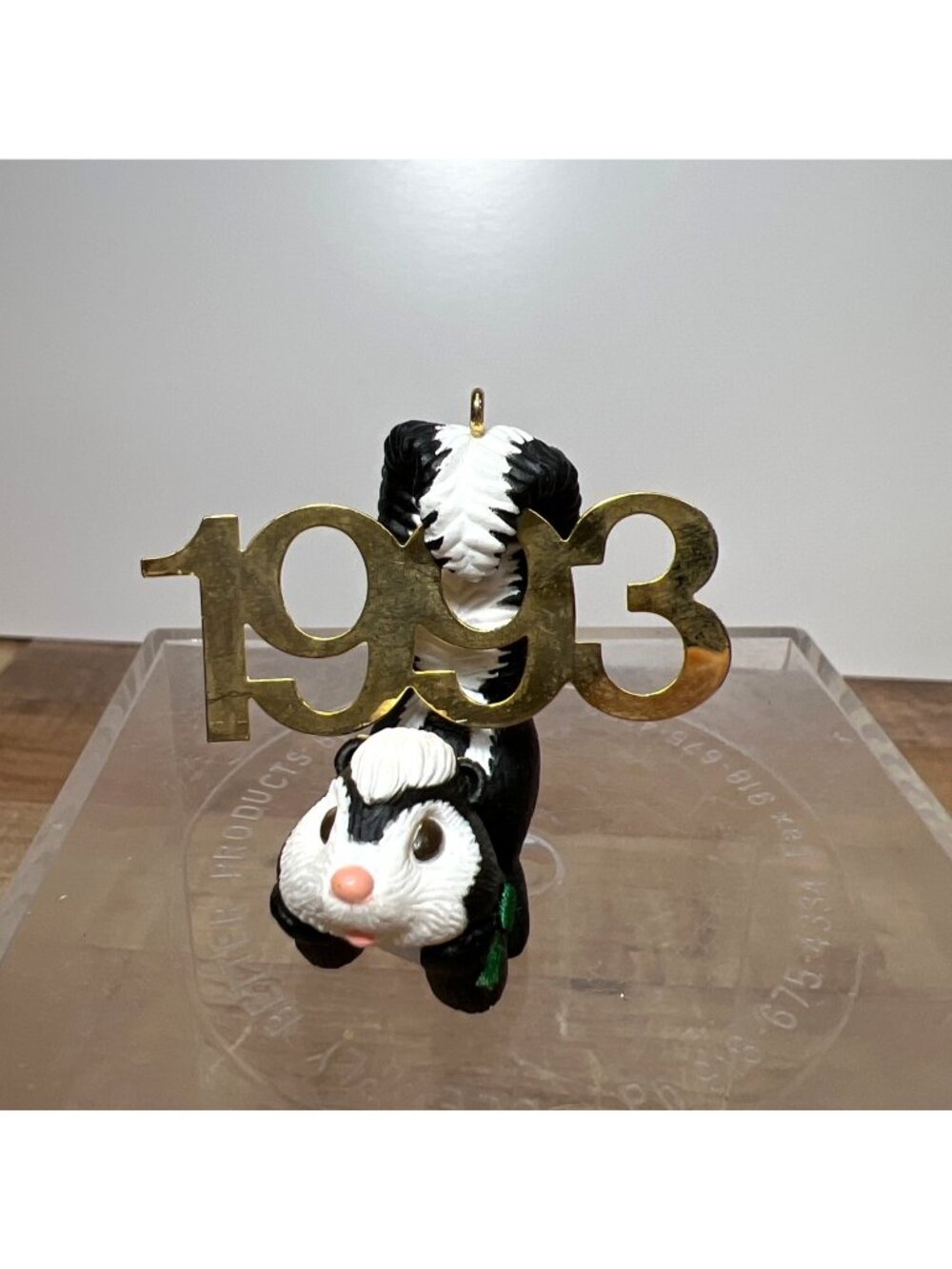 Keepsake Ornament 1993 Fabulous Decade Skunk Collectors Series With Box